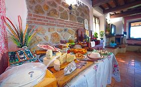 Agriturismo e Caseificio La Valle degli Ulivi